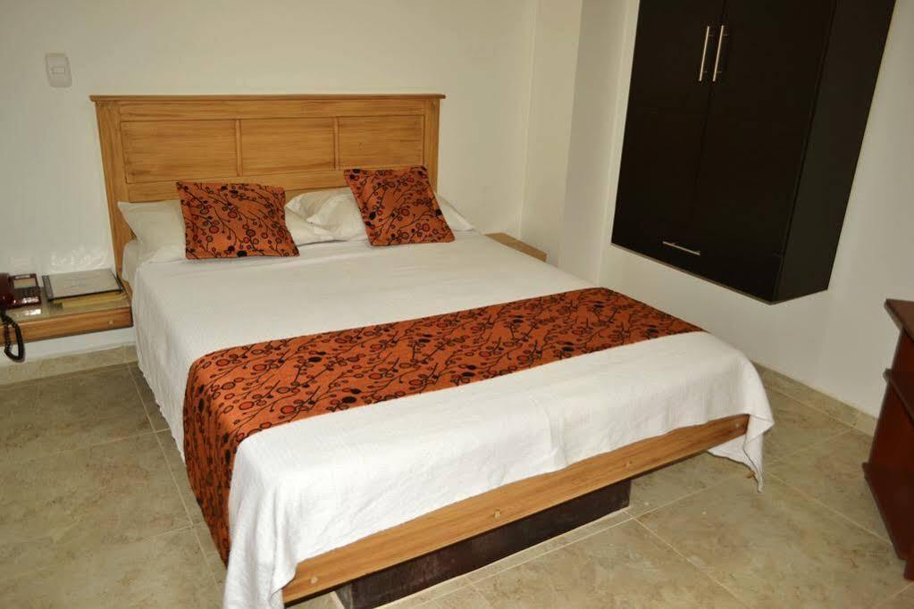 Hotel Riviera Plaza Bucaramanga Eksteriør bilde